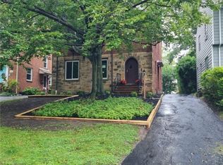 2260 Edgerton Rd, University Heights, OH 44118