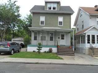 3 W End Pl, Elizabeth, NJ 07202