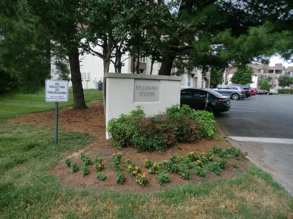 280 Hillsboro Pl, Nashville, TN 37215