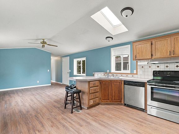 5th image of 2201 N Craig Rd Lot 136
