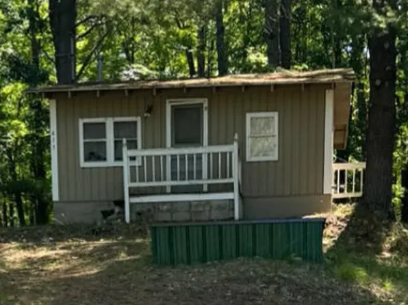 415 Eastern Dr, Roscommon, MI 48653