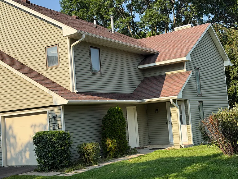 31 Elton Ridge Ct NW #31 — Photo 1