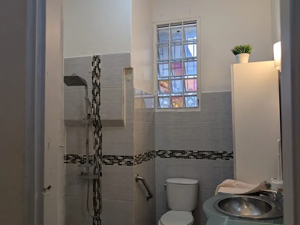 (undisclosed Address), San Juan, PR 00925