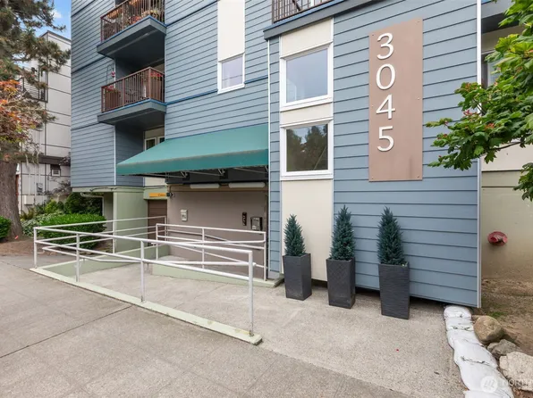 3045 20th Avenue W #209, Seattle, WA 98199