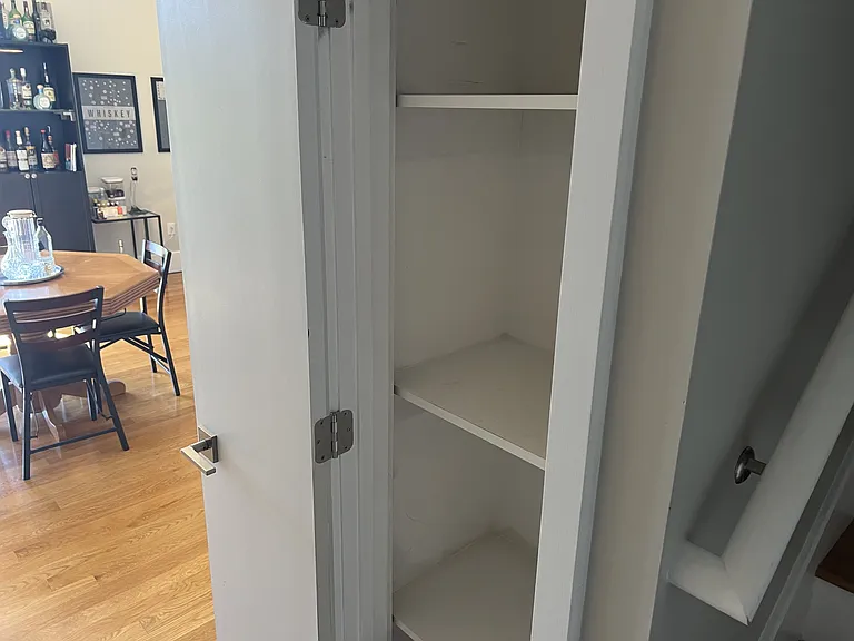 204 Spencer Ave #10 — Photo 14