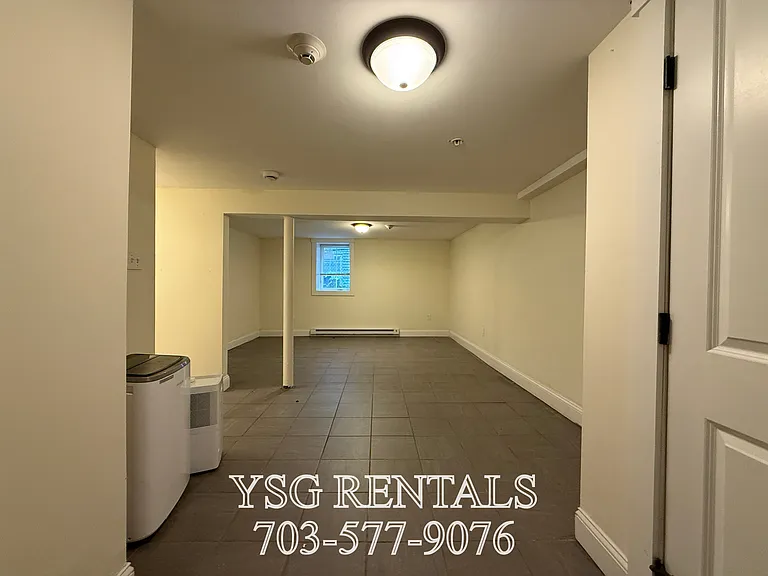 24 Sunset St #1 — Photo 25