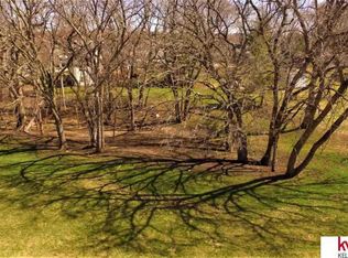 9409 Dawn Dr, Plattsmouth, NE 68048