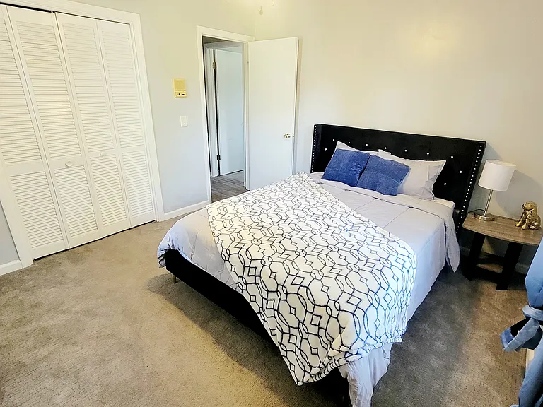 806 Greenwood Dr — Photo 30