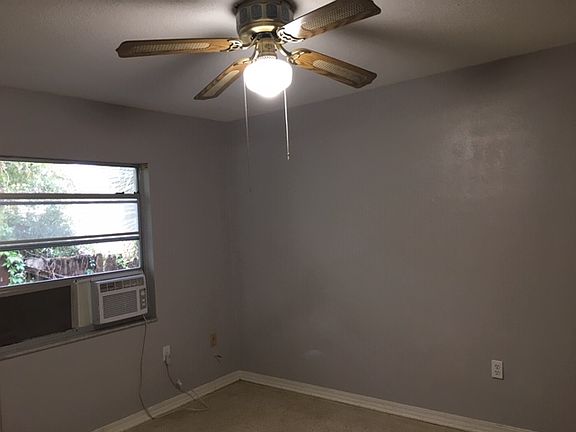 4th image of 657 Minnesota Ave #1