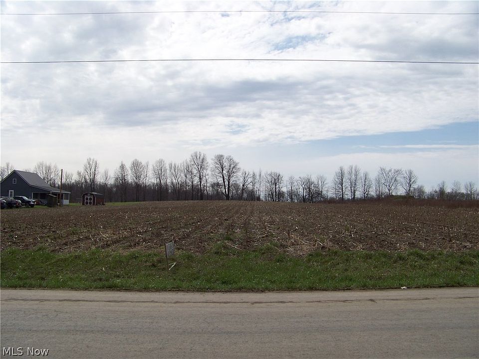 2nd image of 350 Twp Rd