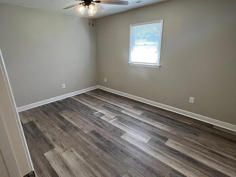156 Locust Trl — Photo 10
