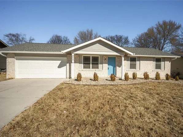 3923 Summertime Dr, Saint Charles, MO 63304