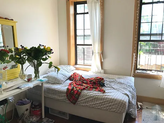 Rented by Skyline Group Real Estate | media 31