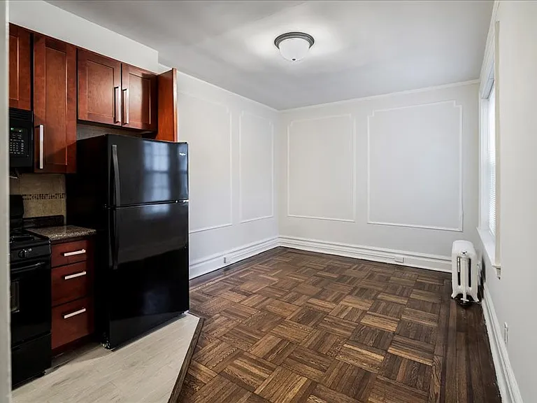 11 Park Place Apartments — Photo 17