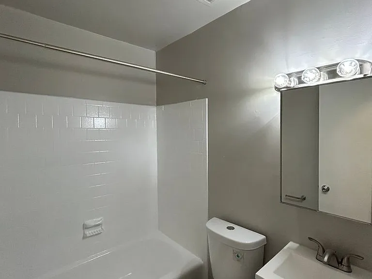 3510 Chamberlayne Ave — Photo 24