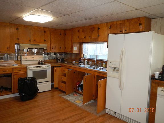 kitchen cooking area