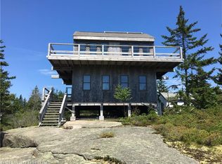 75 Ames Cove Rd, Vinalhaven, ME 04863
