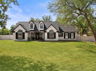 280 Stonegate Drive, Johnson City, TX 78636