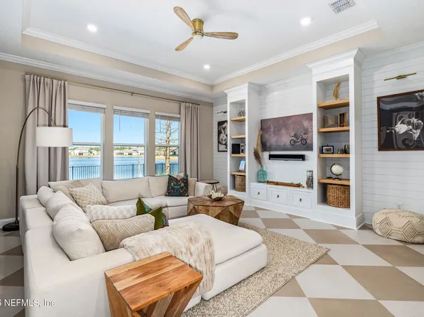 137 CALLIEL Way, St. Johns, FL 32259