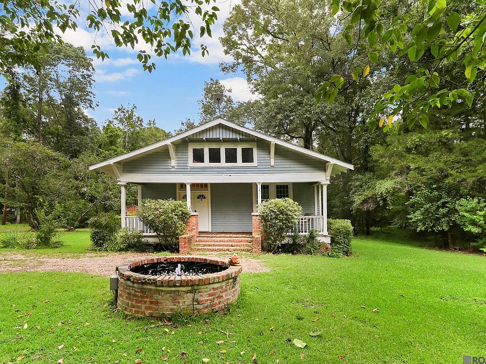 1st image of 11089 Dewberry Ln