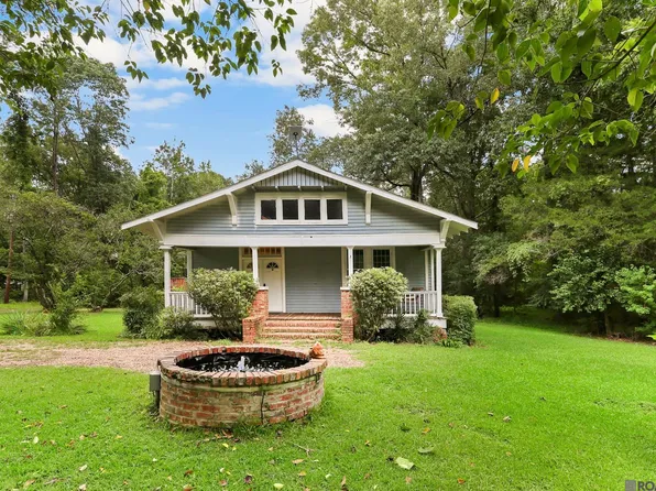 11089 Dewberry Ln, Saint Francisville, LA 70775