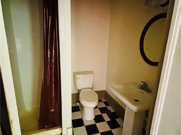 75 Arch St — Photo 12