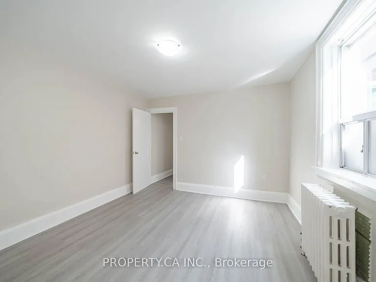 781 Saint Clair Ave W #3 — Photo 8
