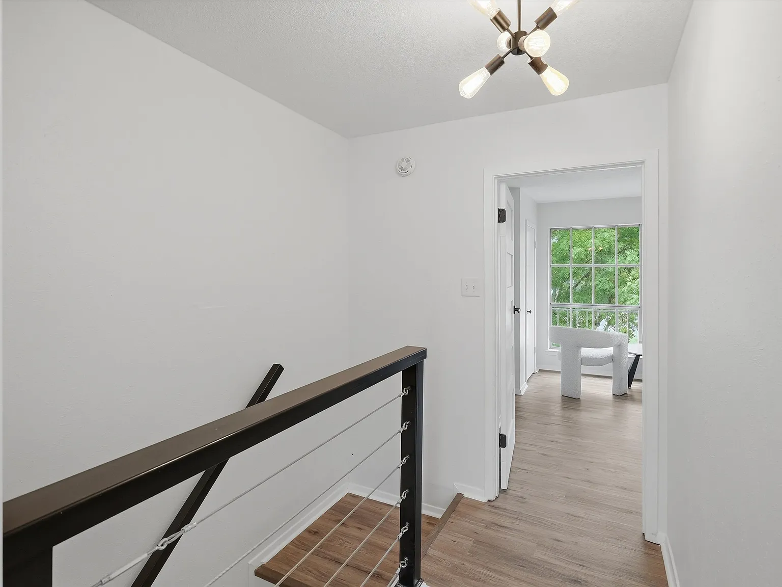 2 bed, 1.5 bath, 1188 sqft, $1,850 — Photo 2