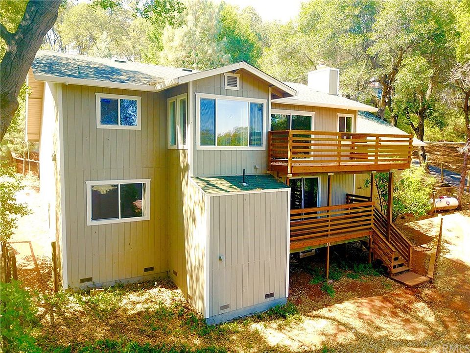 1st image of 2748 Greenway Dr