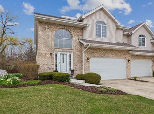 12772 Marian Dr, Lemont, IL