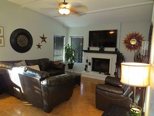 4th image of 10725 Texarkana Pl