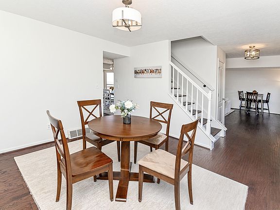 4th image of 207 Ridgepointe Dr