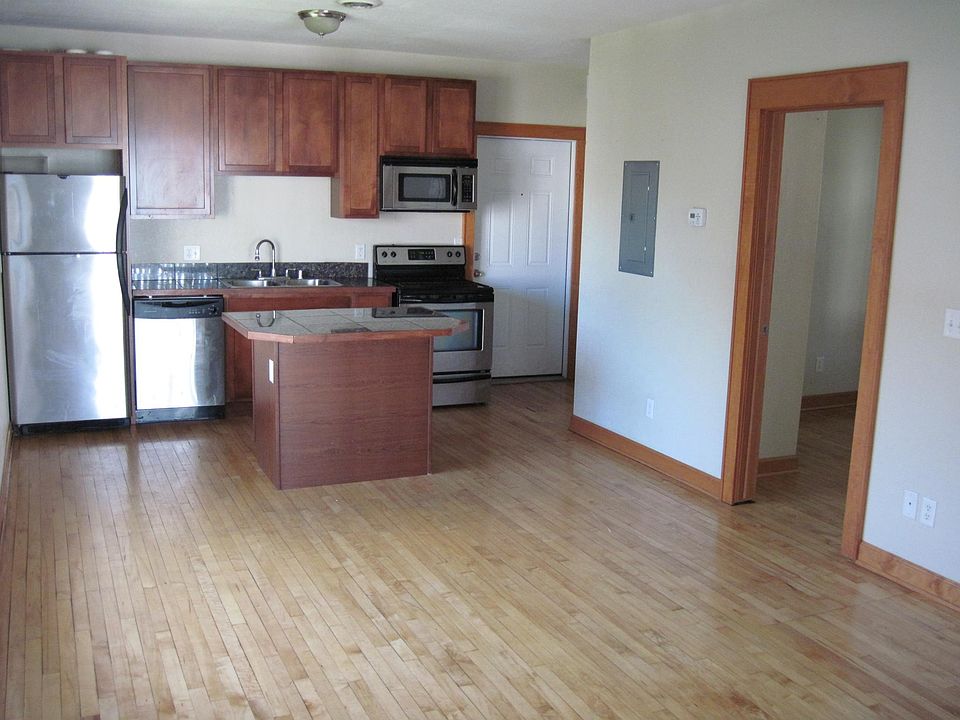 1st image of 2630 N Bartlett Ave #A