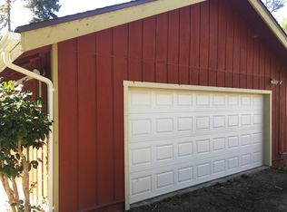 32659 Simpson Ln, Fort Bragg, CA 95437