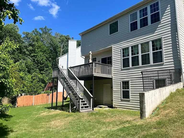 612 Friars Head Ct — Photo 20