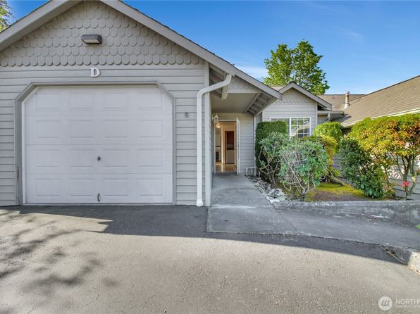 820 N 8th Street #D, Mount Vernon, WA 98273