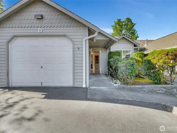 820 N 8th Street #D, Mount Vernon, WA 98273