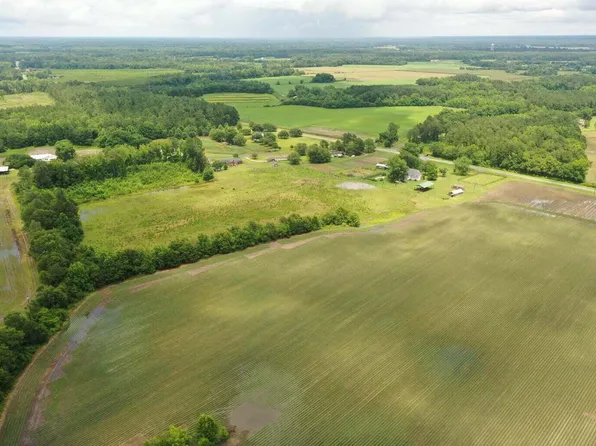 4450 Vance Rd, Holly Hill, SC 29059