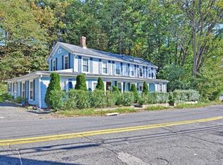 274 Main St, Farmington, CT 06032