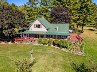 11554-4 Towns Rd, Gillett, WI 54124