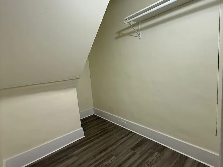 323 McKinley St #1 — Photo 16