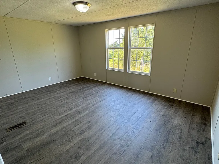 225 Burnett Chapel Ln — Photo 12