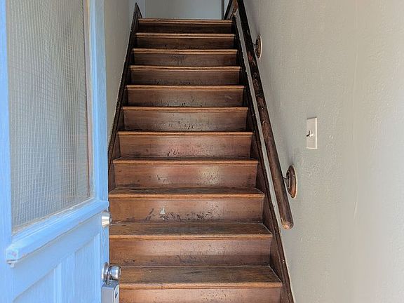 2nd image of 5301-5303 Pernod Ave #5301A