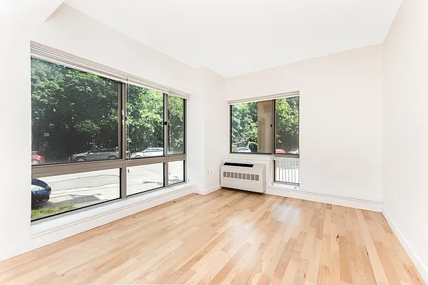Rented by Halstead Real Estate | media 8
