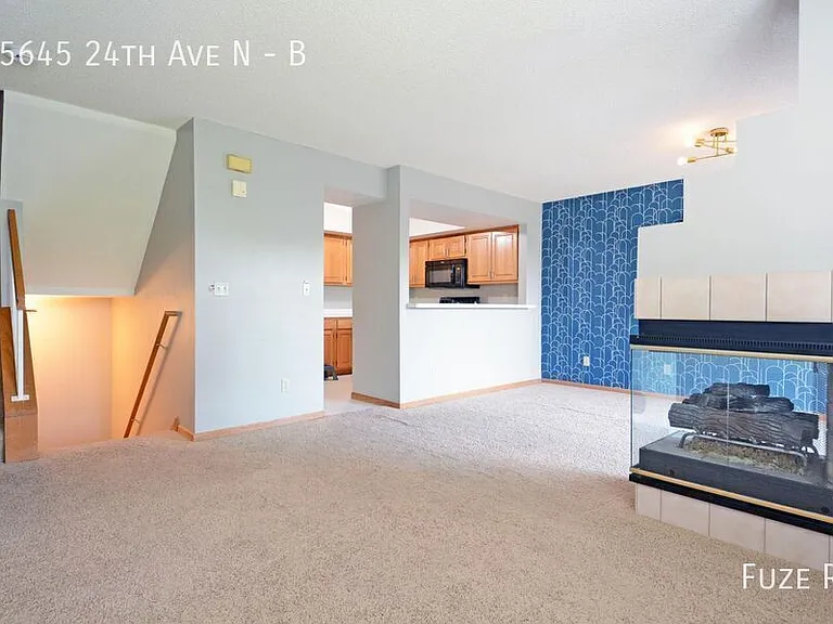 15645 24th Ave N #B — Photo 3