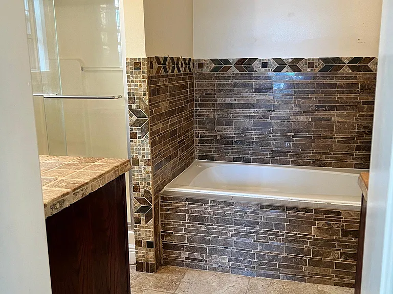 3833 Corinne Ave — Photo 17