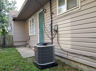 1275 E 26th Ave, Columbus, OH 43211