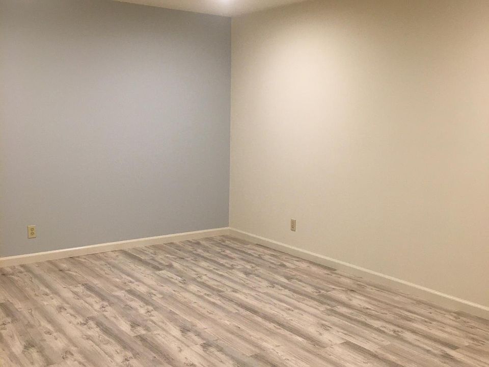 1st image of 1006 Westlynn Way APT 2