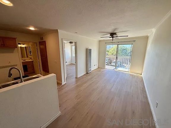 4th image of 3029 Broadway Unit 9
