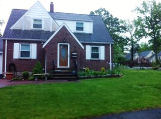 212 Lexington Ave, Cresskill, NJ 07626